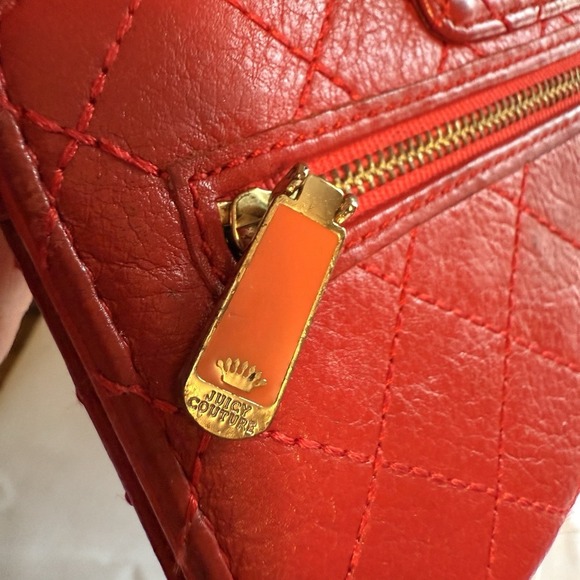 Juicy Couture 2012 Quilted Leather Studded Red Snap Wallet Clutch Card Holder - Picture 5 of 15